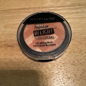 Maybelline New York Face Studio Master Highlighting Blush 30 Coral